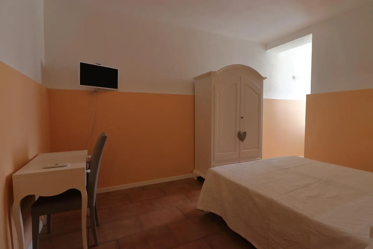 Guest House Li Minnanni Olbia